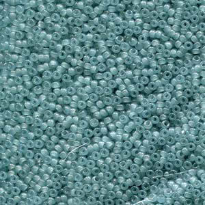 15/0 Miyuki Rocailles kralen, rond (ca. 1,5 mm), kleur: eucalyptus, tube met ca. 8,2 gram.