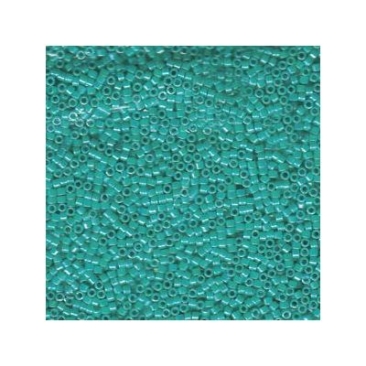 11/0 Miyuki Delica Perlen, Zylinder (1,8 x 1,3 mm), Farbe: opaque turquoise AB, ca. 7,2 gr