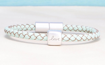 Summer Bracelet with Leather Strap and Metal Cube Love