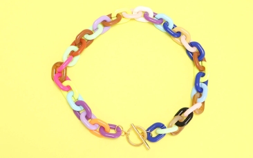 Halskette mit Acrylgliederkette Multicolor