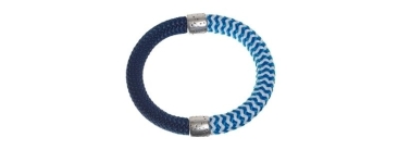 Bracelet avec corde à voile rayée bleu