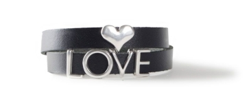 Bracelet with letter beads LOVE