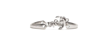 Metal bracelet anchor