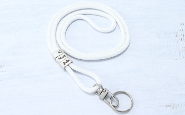 Long key ring with sailing rope and engraving 