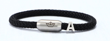 Bracelet with sailing rope and engraving 