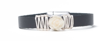 Wide Bracelet with Flower Cabochons White