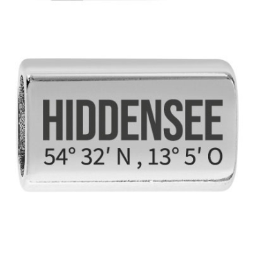 Langes Zwischenstück mit Gravur "Hiddensee mit Koordinaten", 22,0 x 13,0 mm, versilbert, geeignet für 5 mm Segelseil