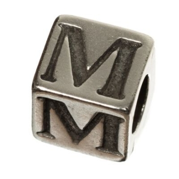 Metalen kraal, kubus, letter M, ca. 7 mm, verzilverd