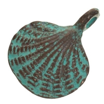 Patina metal pendant shell, 18 x 15 mm