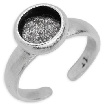 Ring, binnendiameter 17 mm, met zetting voor 8 mm cabochons, verzilverd
