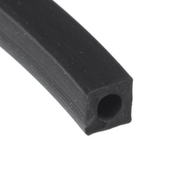 PVC-slang 4 x 4 mm vierkant, zwart, 1 m
