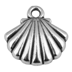 Metallanhänger Muschel, 15 x 13 mm, versilbert