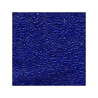 11/0 Miyuki Delica Perlen, Zylinder (1,8 x 1,3 mm), Farbe: opaque royal blue luster, ca. 7,2 gr 