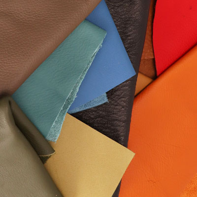 Leather scraps, bag with 500 g, assorted colours 