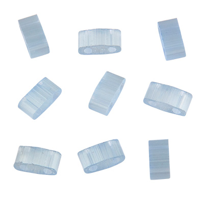 Miyuki Perle Half Tila Bead, 5 x 2,5 mm, Farbe: silk pale blue, Röhrchen mit ca. 7,8 gr 