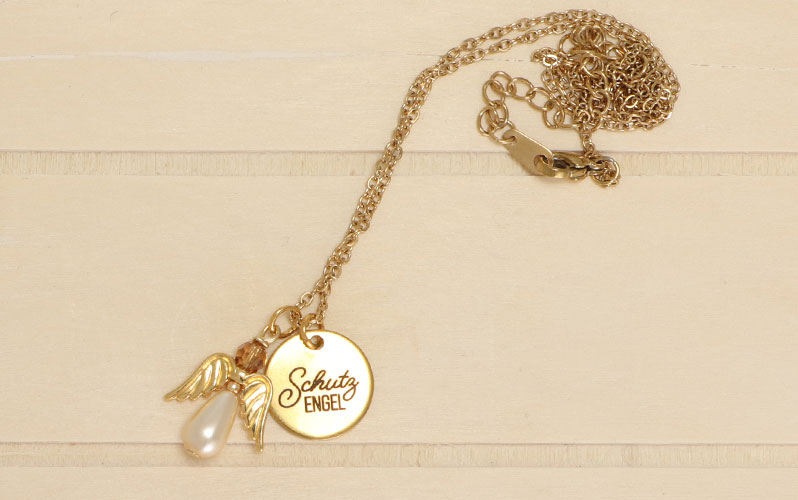Halskette mit Schutzengelanhänger aus Perlen und Edelstahlanhänger "Schutzengel" goldfarben 