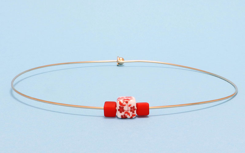 Necklace with Flower Cubes Red-Gold 