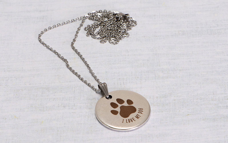 Link Necklace with Engraved "I love my dog" Pendant 