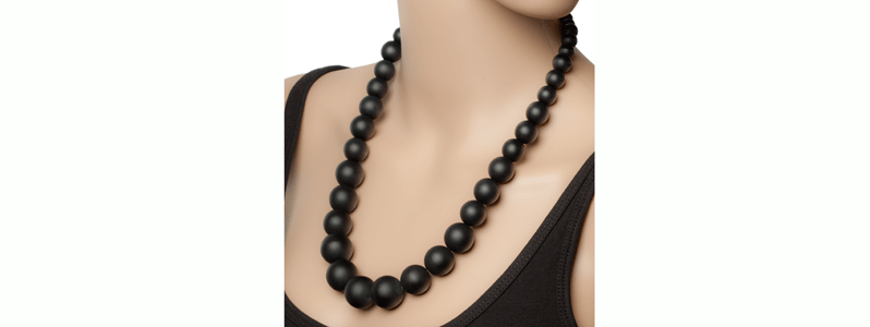 Uni Polaris Ball Necklace Black 