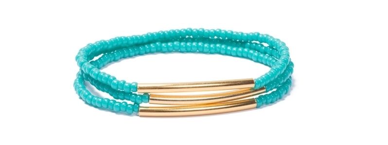 Bracelet avec rocailles or-turquoise 