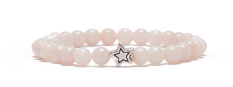 Bracelet avec pierres précieuses étoile 