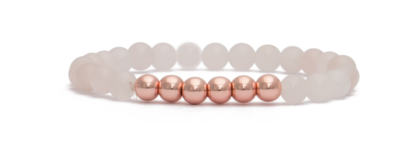 Bracelet with rose gold plated pearls beads and rose quartz 