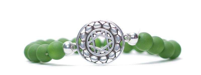 Bracelet chakra du cœur argenté vert 