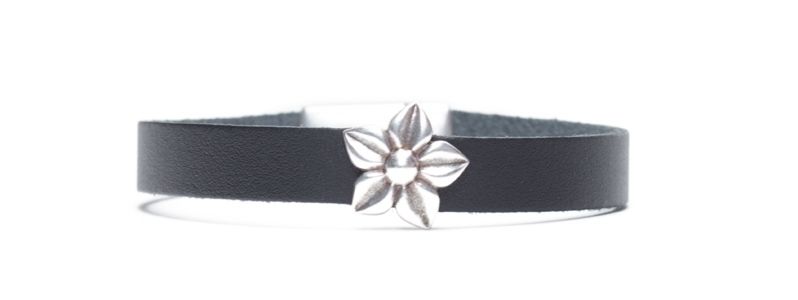 Leather Bracelet with Screws Flower 