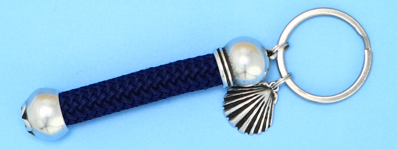 Maritime Keychain with Dew and Shell Pendant 
