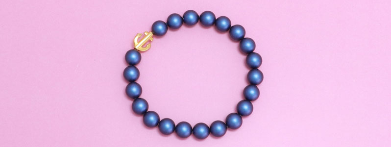 Bracelet with Crystal Pearls and Anchor 