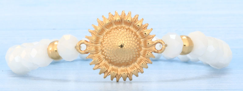 Spring Bracelet with Sunflower and Facet Beads 