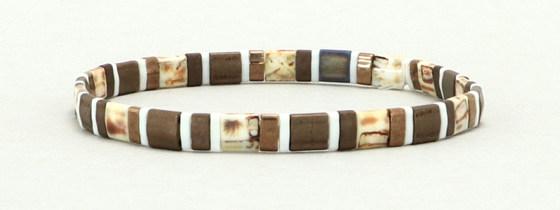 Elasticated Bracelet with Tila Beads Mix Pebbles 